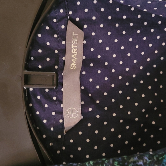 Smart Set green/blue and multi colour button down shirt - Picture 3 of 7